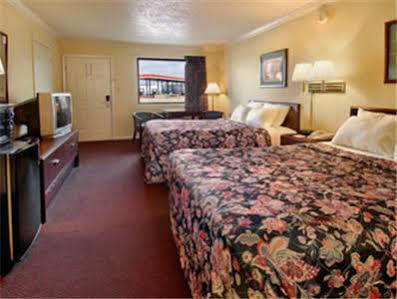 Days Inn By Wyndham N Little Rock East Норт Литъл Рок Екстериор снимка